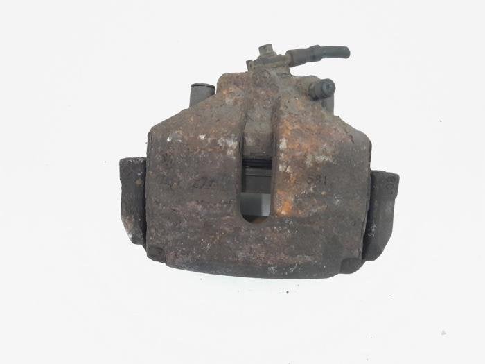 Etrier de frein (pince) avant droit d'un Volkswagen Scirocco, Autos : Pièces & Accessoires, Freins & Transmission, Volkswagen