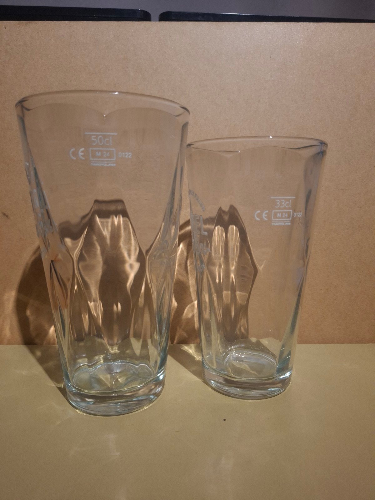 2 x verre duvel 666, Collections, Verres & Petits Verres, Enlèvement ou Envoi