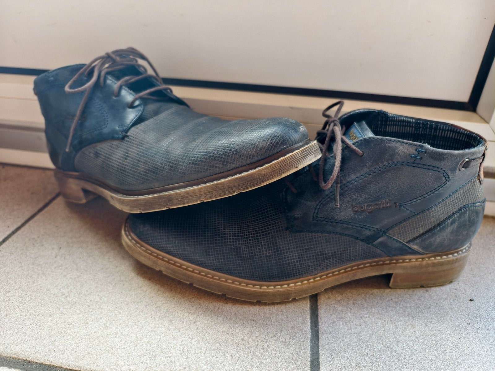 bugatti herenschoenen maat 44, Ophalen of Verzenden, Blauw