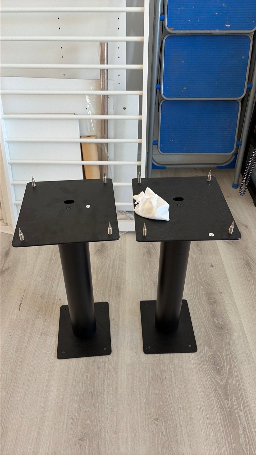 Norstone speaker stands, Muziek en Instrumenten, Ophalen, Zo goed als nieuw, Speaker