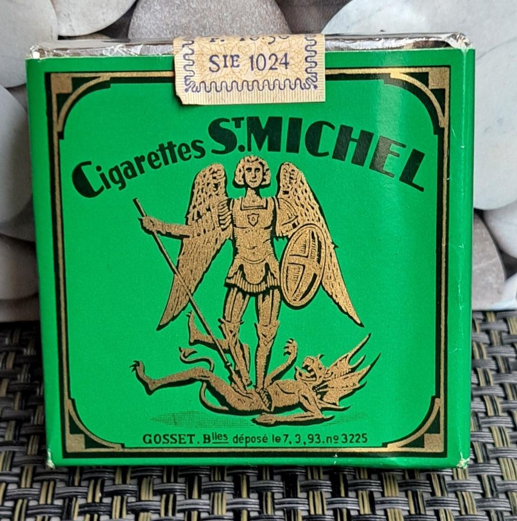 St Michel 10 verzamelpakjes niet voor te roken ! 16,50 frank, Ophalen of Verzenden, Zo goed als nieuw, Verpakking