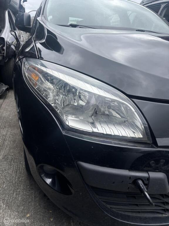 Koplamp rechts Renault Megane Estate III ('09-'16), Enlèvement ou Envoi, Renault, Utilisé, Renault