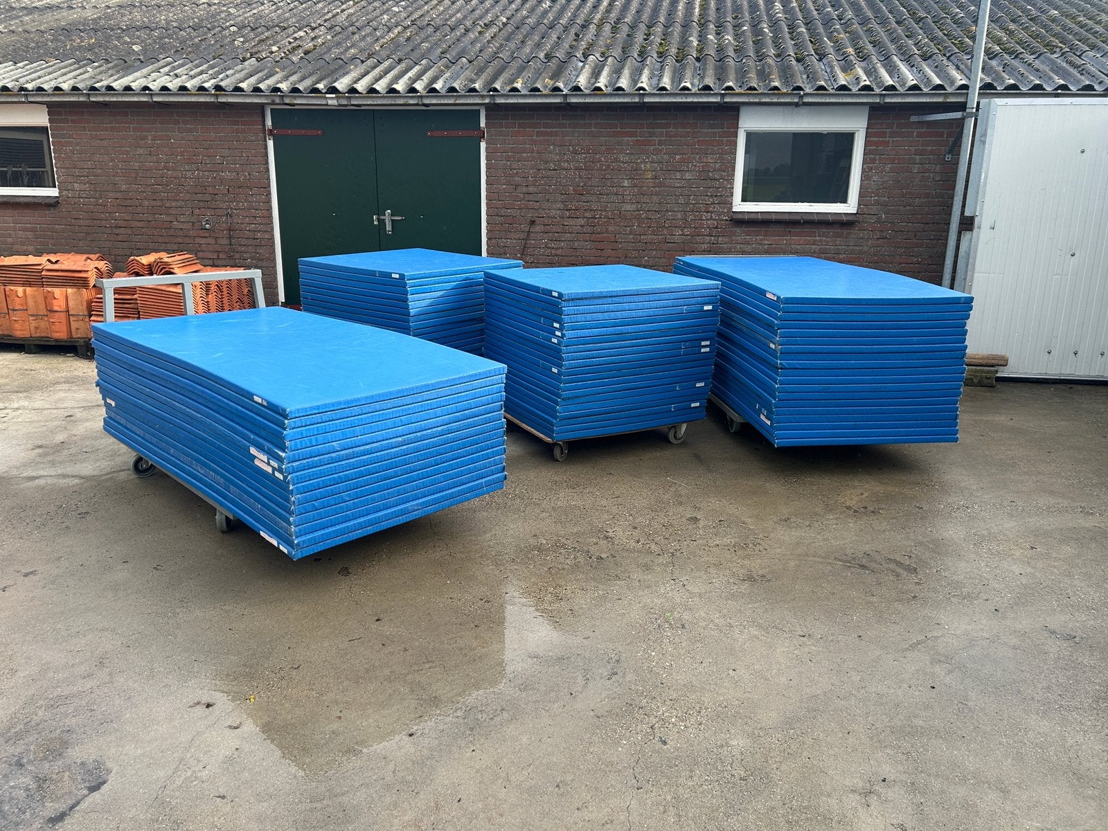 Judomatten 106m2!, Ophalen, Zo goed als nieuw