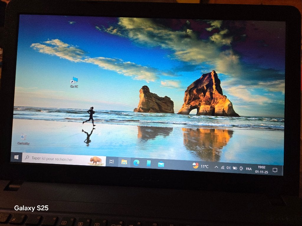 MAGNIFIQUE ORDINATEUR ASUS AVEC BOITE, Enlèvement, Comme neuf, Avec carte vidéo, Asus
