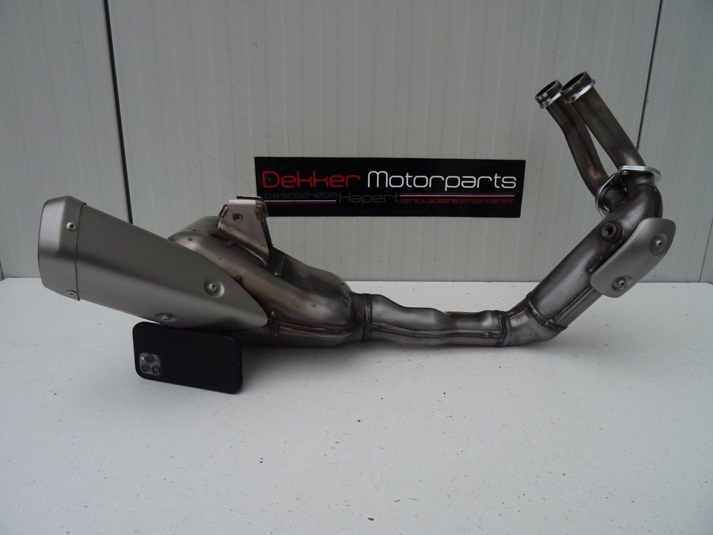 Origineel Uitlaat Systeem Yamaha YZF 690 R7 2021-2022-2023, Motos, -, Utilisé, -, -