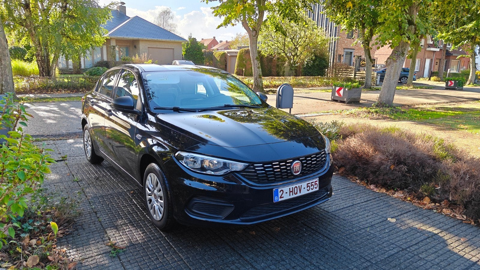 Fiat Tipo Sedan zwart 98.000 KM 2017 benzine 1.4, Auto's, Zwart, Zwart, Tipo, Te koop