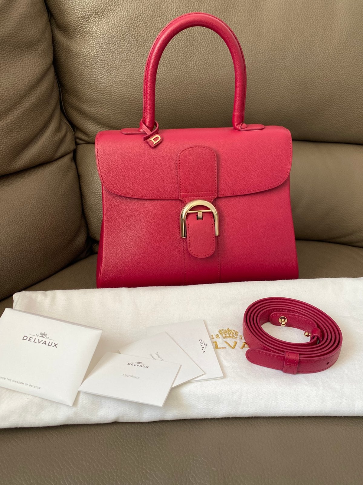 Sac à main Delvaux MM Berry état neuf, Ophalen of Verzenden, Zo goed als nieuw