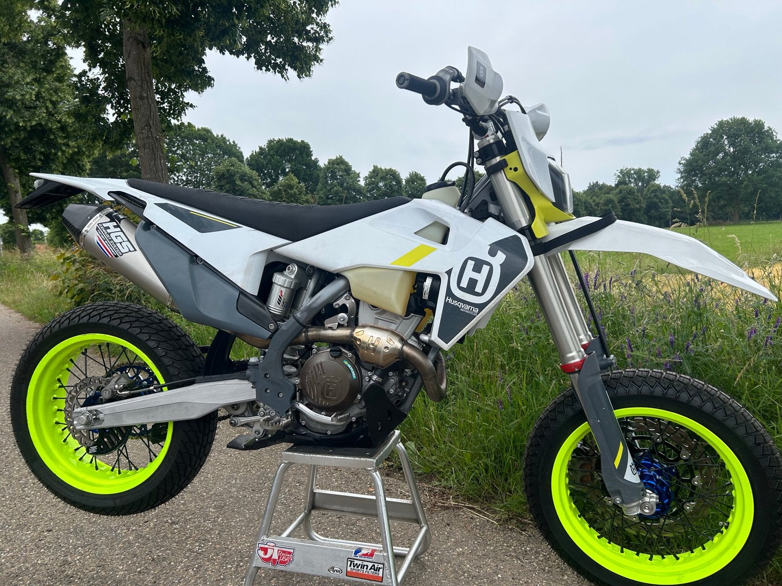 Husqvarna FE350 in Supermotard uitvoering, Motoren, Occasion, Particulier, 1 cilinder, SuperMoto