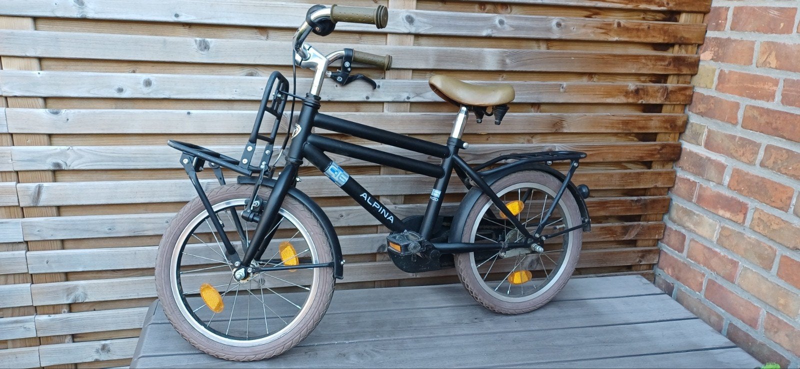 kinderfiets 16" alpina cargo, Fietsen en Brommers, Ophalen, Terugtraprem, Alpina, Zo goed als nieuw