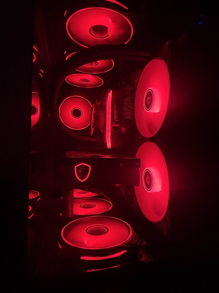 PC Gaming RTX 5070 + Ecran + Clavier + Souris + Étui, Informatique & Logiciels, Avec carte vidéo, Custom Build, Comme neuf, 4 Ghz ou plus