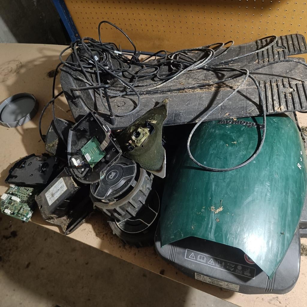 Robotmaaier robomow wisselstukken, Tuin en Terras, Ophalen, Gebruikt
