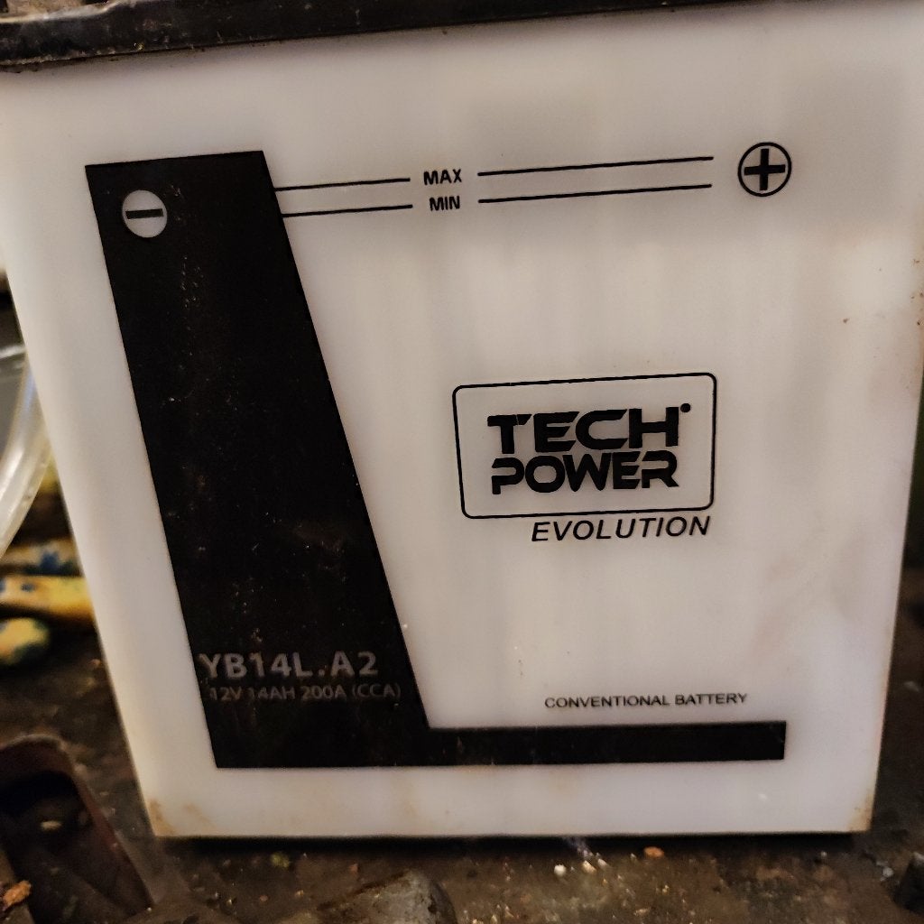 Batterie pour tracteur tondeuse, Jardin & Terrasse, Enlèvement, Utilisé, Autre, Moins de 90 cm