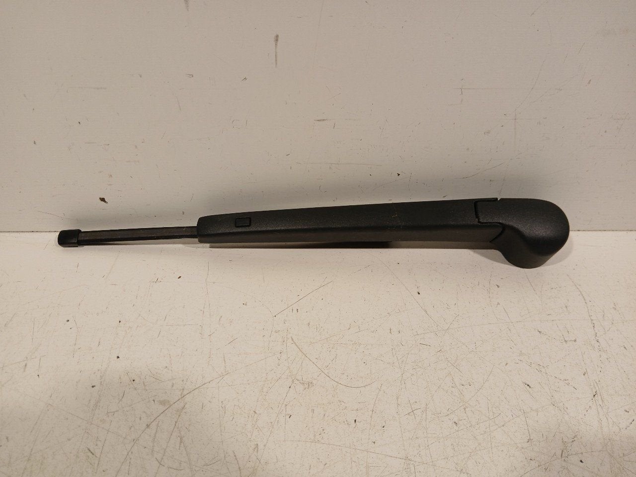 Ruitenwisserarm achterruit Volkswagen Golf, Auto-onderdelen, Onderdelen@venauto.nl, Van der Ven Autorecycling B.V., Gebruikt, Ettenseweg 76, 4706 PB Roosendaal, The Netherlands