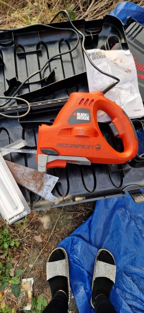 scie électrique multifonction Black & Decker Scorpion, Enlèvement