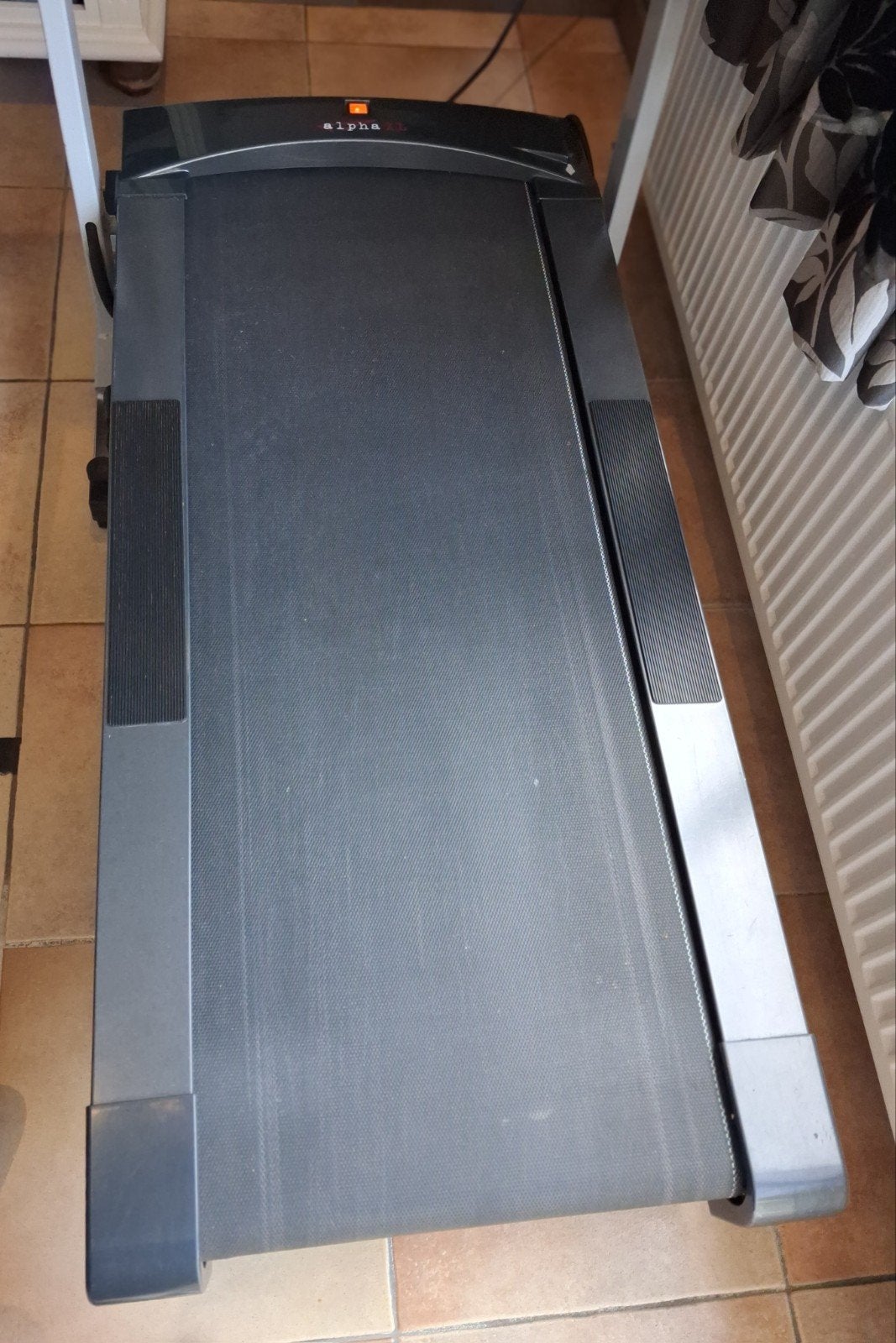 Kettler Alpha Xl loopband- opklapbaar en elektrische Helling, Sport en Fitness, Ophalen, Overige materialen, Benen, Gebruikt