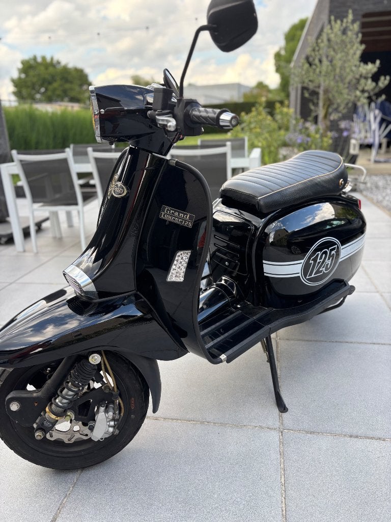 Scooter royal alloy 125cc, Fietsen en Brommers, Scooters | Vespa, Ophalen, Gebruikt, Overige modellen, 125 cc