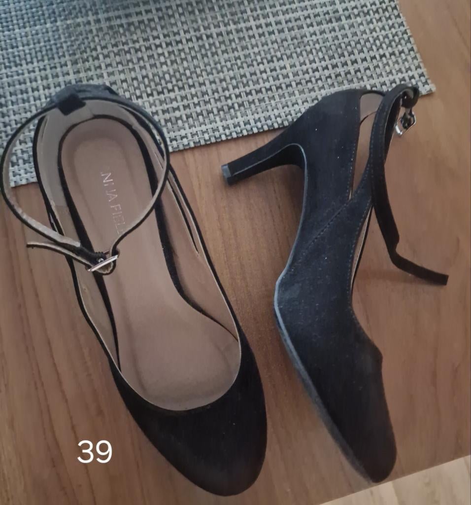 Schoenen 39,maten staan erbij, Kleding | Dames, Ophalen