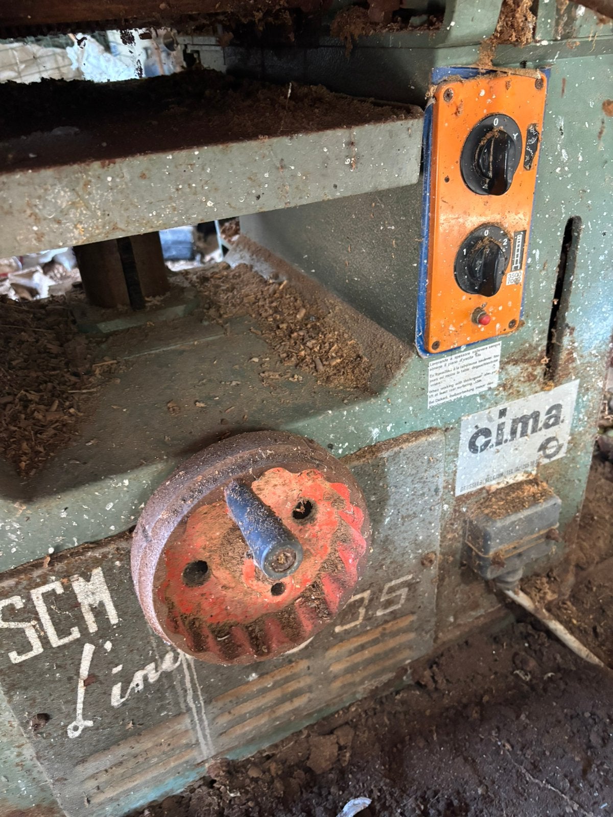 Hout combiné c.i.m.a, Ophalen, Gebruikt