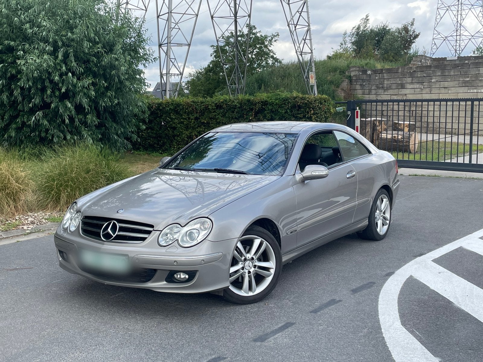 C'EST LE MEILLEUR ENDROIT OÙ JE VENDS MA MAGNIFIQUE MERCEDES, Autos, Achat, Entreprise, Diesel, Radio
