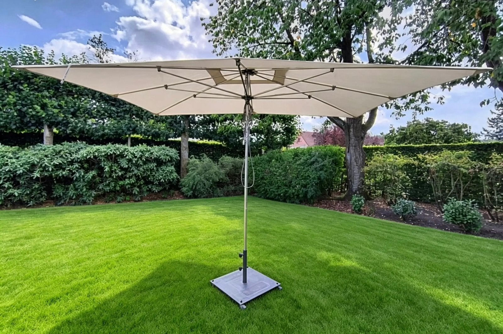 Parasol Tuuci, Tuin en Terras, Ophalen, Zo goed als nieuw, Stokparasol