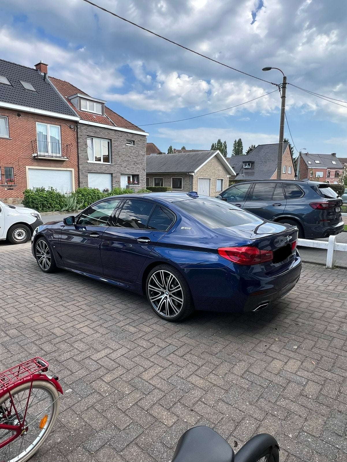 Bmw 530e M pakket met 57.000km, Auto's, BMW, Automaat, Achterwielaandrijving, 4 cilinders, Blauw