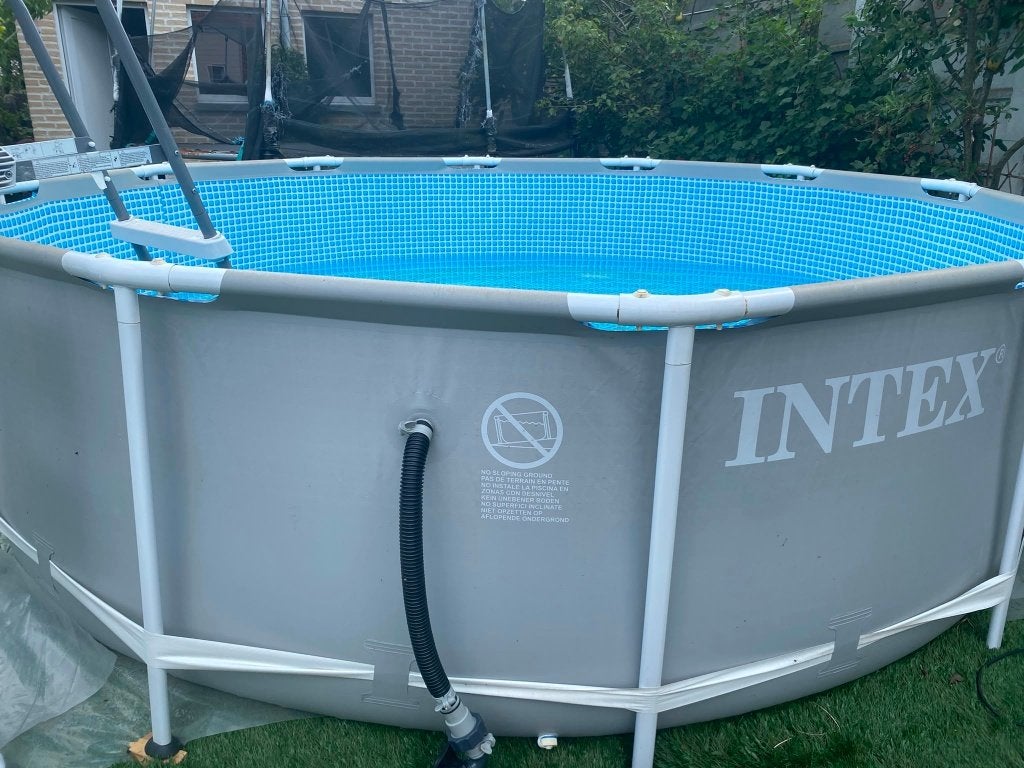 Piscine INTEX 366x99 échelle pompe de filtration tapis chauf, Jardin & Terrasse, 200 à 400 cm, 300 cm ou plus, Rond, Enlèvement