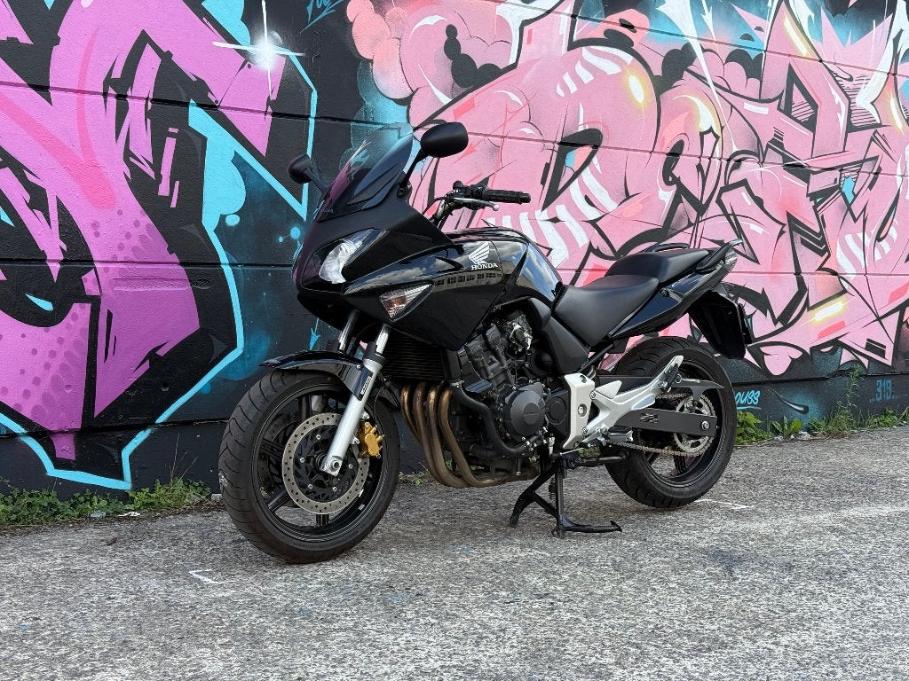 HONDA CBF 600 S – 2008 – 8.765 KM – 2.800 € – GARANTIE 1 AN, Motoren, Handvatverwarming, 4 cilinders, Motorrijbewijs A, Bedrijf