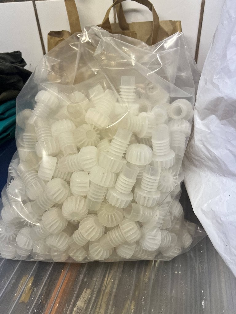 Champagne stop plastic met muilband, Collections, Enlèvement, Comme neuf, Champagne