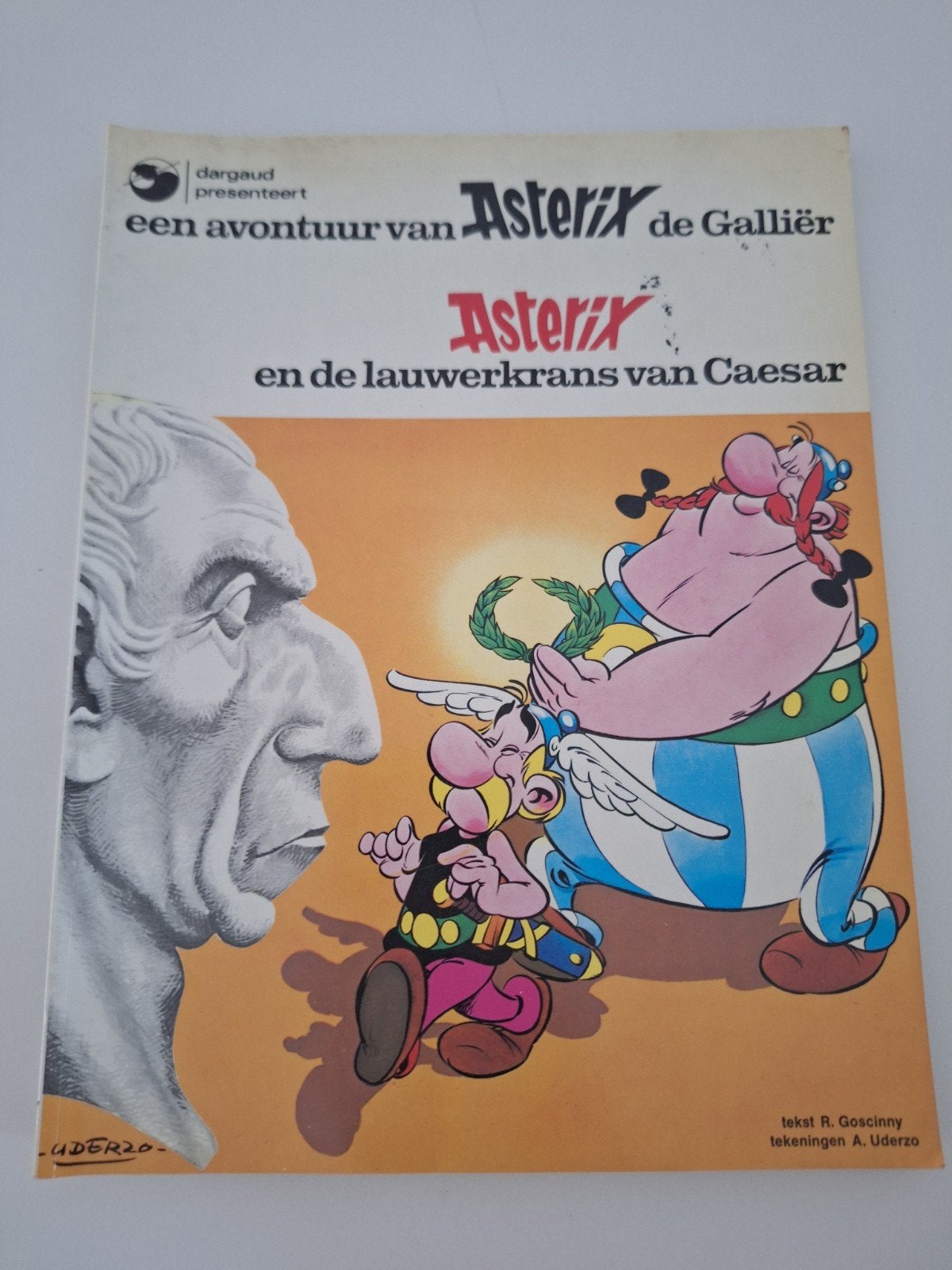 Asterix strip, Enlèvement