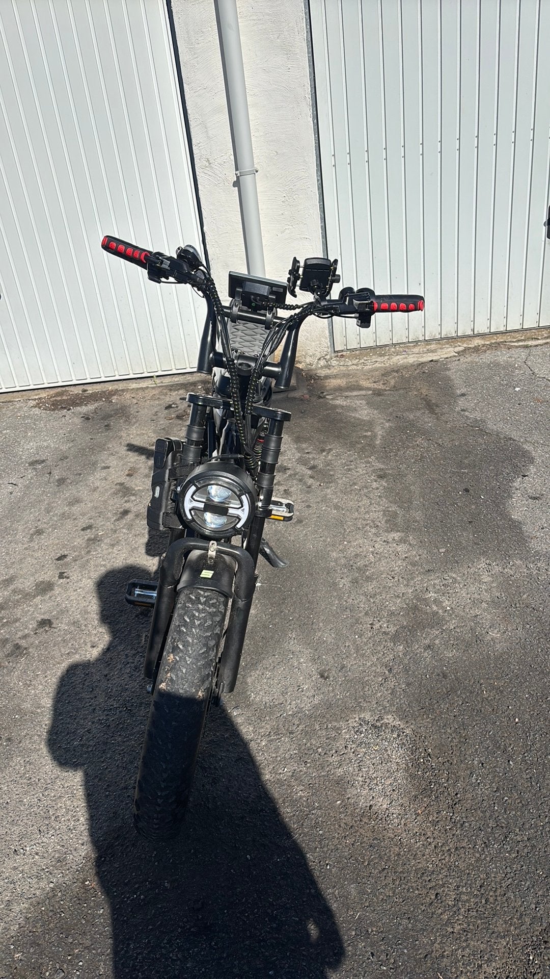 Fatbike v8 pro dubbel accu moet snel wegg ️, Fietsen en Brommers, Ophalen, Zo goed als nieuw
