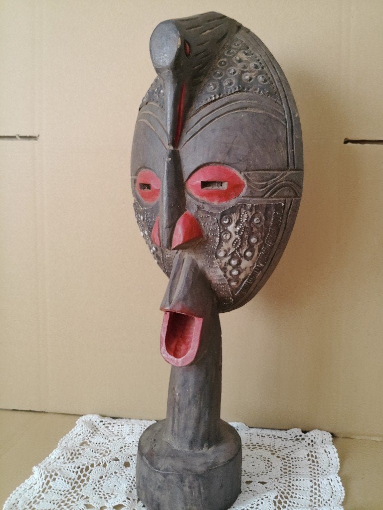 Luba masker met kraanvogel en koperbeslag 52cm dubbelzijdig, Hout, Handgemaakt, Afrika, 52 cm
