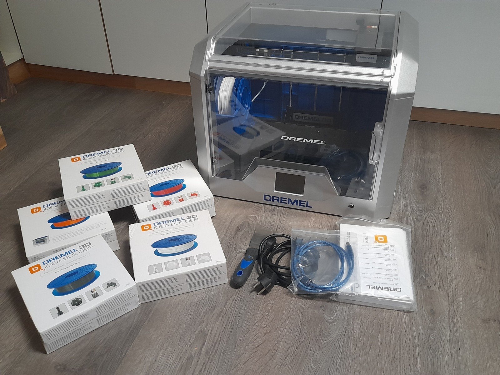 Imprimante 3D Dremel 3D40 Idea Builder - Comprend 6 rouleaux, Informatique & Logiciels, Dremel, Comme neuf, Enlèvement, Filament