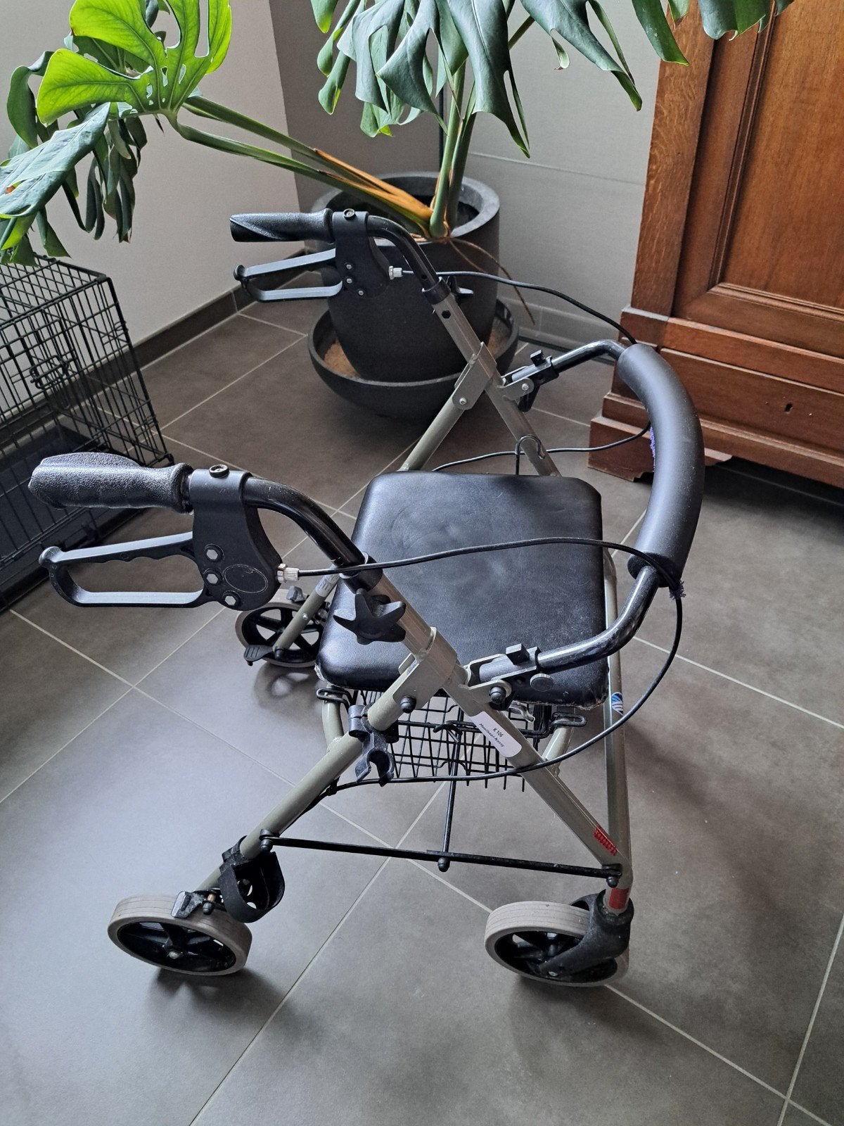 Rollator met zitje, Diversen, Ophalen, Opvouwbaar, Gebruikt