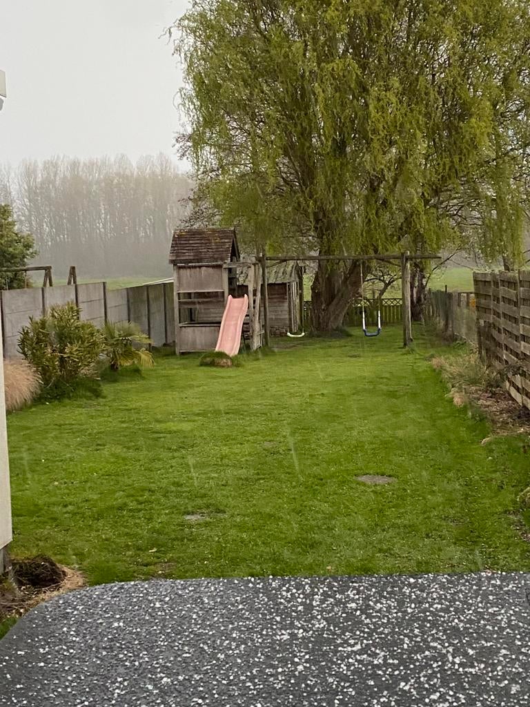 Schommel glijbaan en speelhuis 400€, Enlèvement, Utilisé, Bois