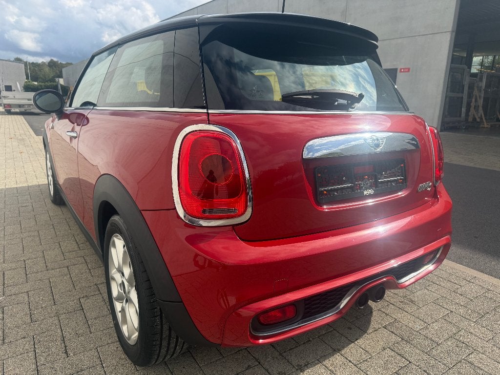 MINI Cooper S ***ZEER WEINIG KM'S***, Auto's, Voorwielaandrijving, Stof, 4 cilinders, Bedrijf