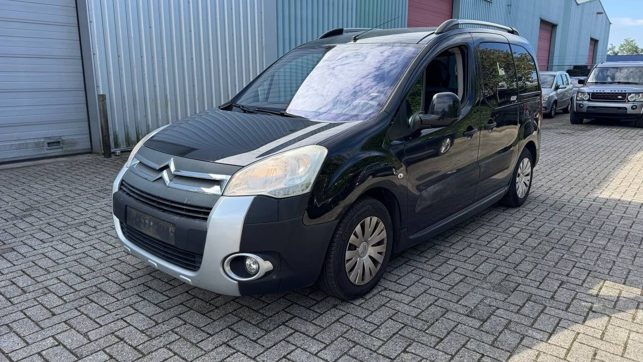 CITROEN BERLINGO XTR AUTOMAAT, Auto's, Automaat, Euro 5, 1624 kg, Elektrische ramen