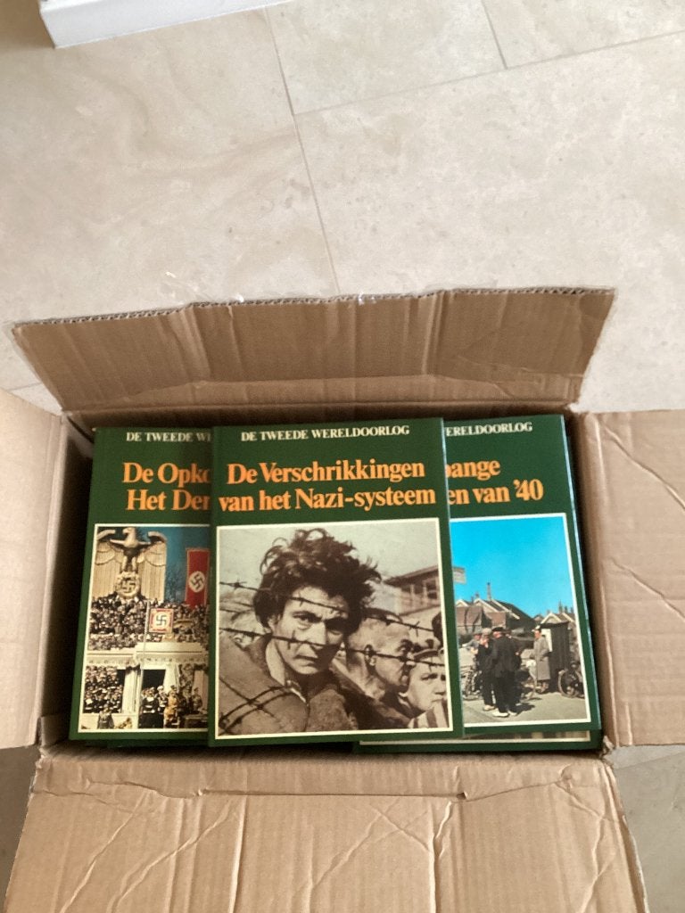 Boeken series encyclopedie over WO II, Ophalen, Gelezen, Overige onderwerpen, Complete serie