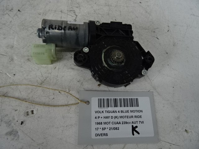 DIVERS DIVERS Volkswagen Tiguan (AD1) (3G9877795G), Utilisé, Volkswagen