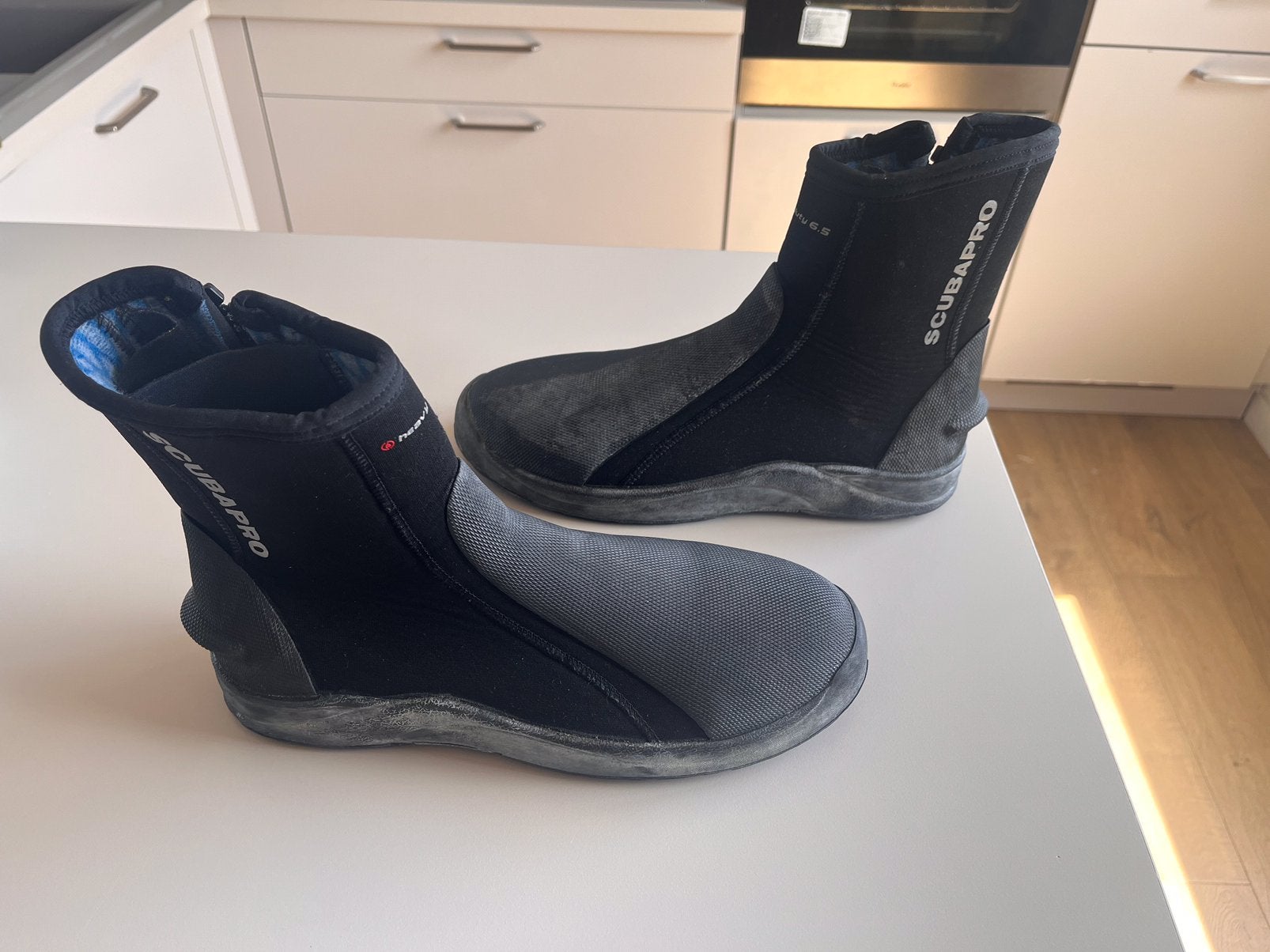 Chaussons de plongée, Watersport en Boten, Duiken, Ophalen of Verzenden, Zo goed als nieuw