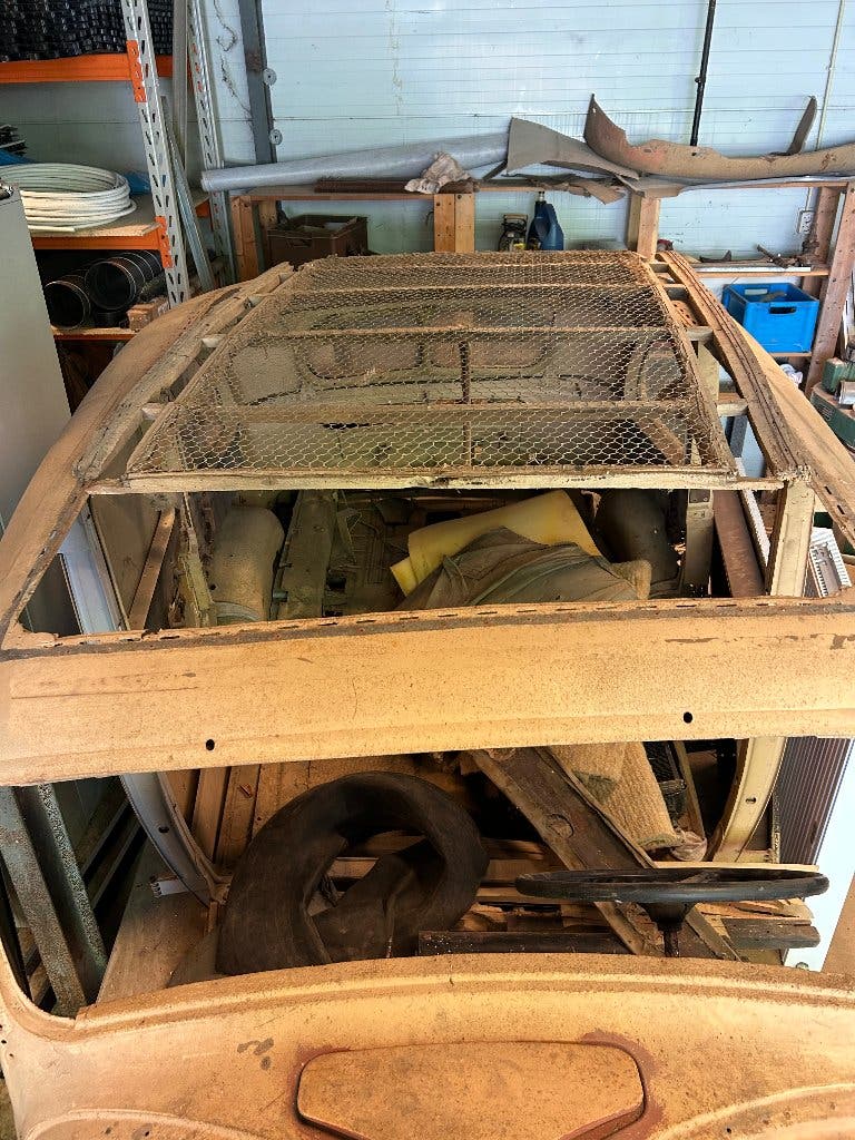 oldtimer Renault Primaquatre KZ24, foto 5