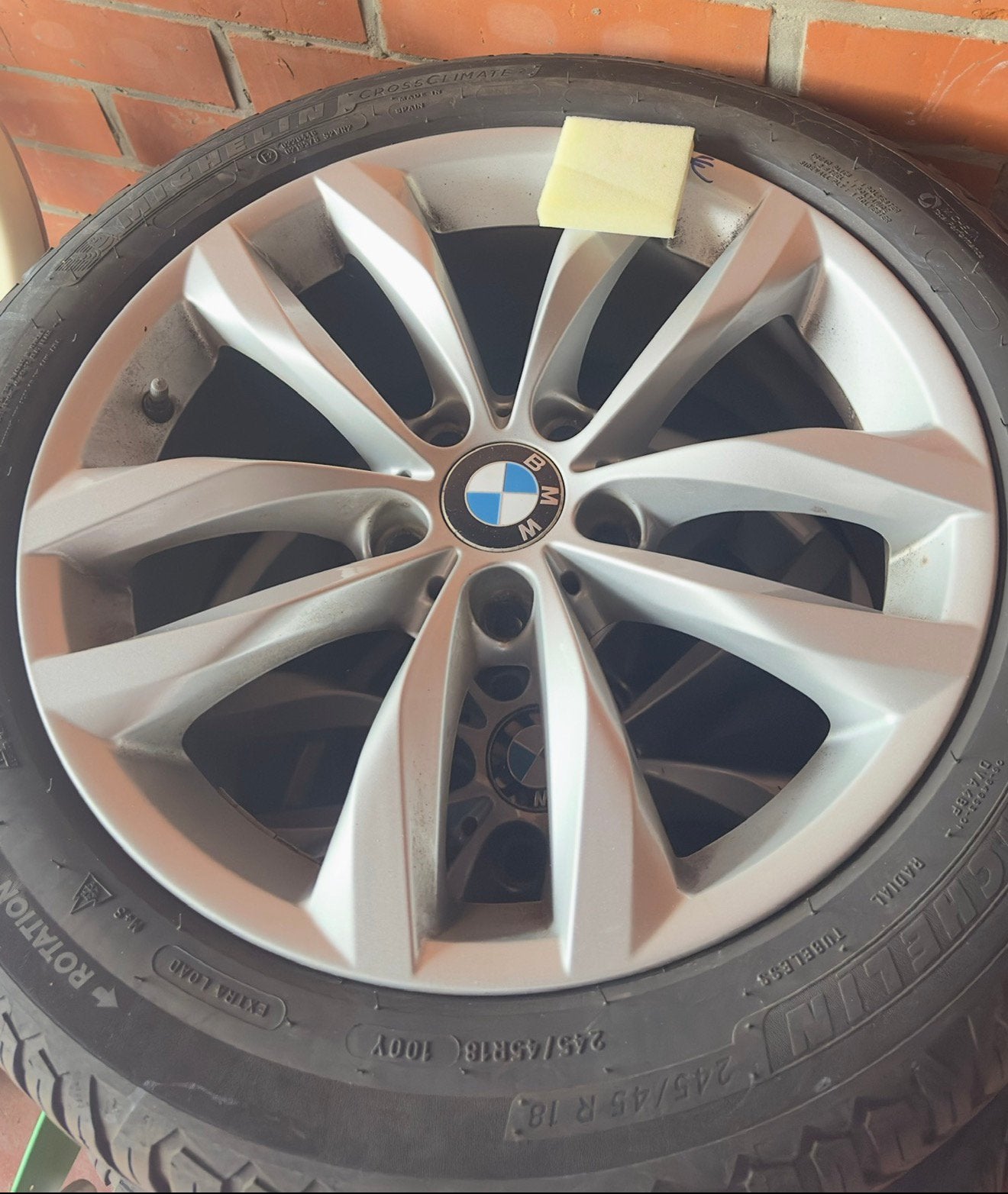 BMW Styling 609 4 velgen  + 4 Michelin CrossClimate met 7 mm, Auto-onderdelen, Ophalen, 18 inch, Winterbanden, Band(en)