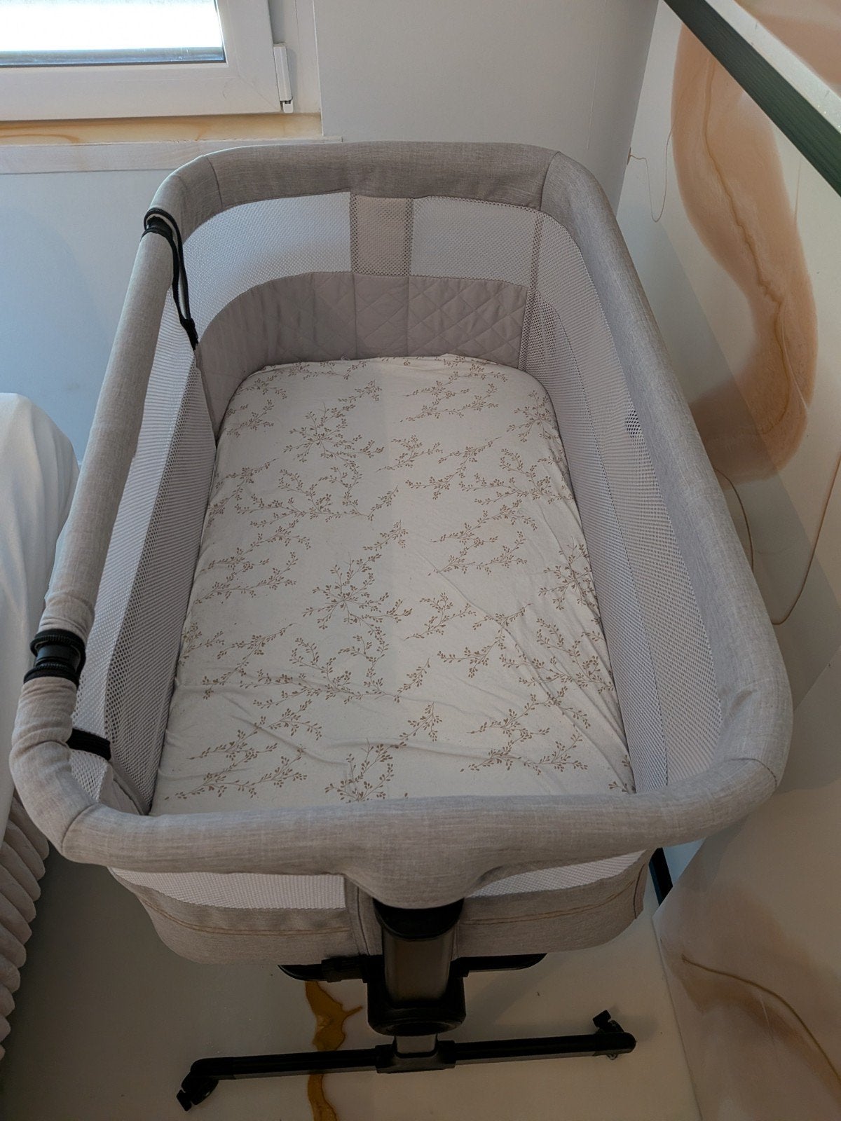 Co-sleeper, Ophalen