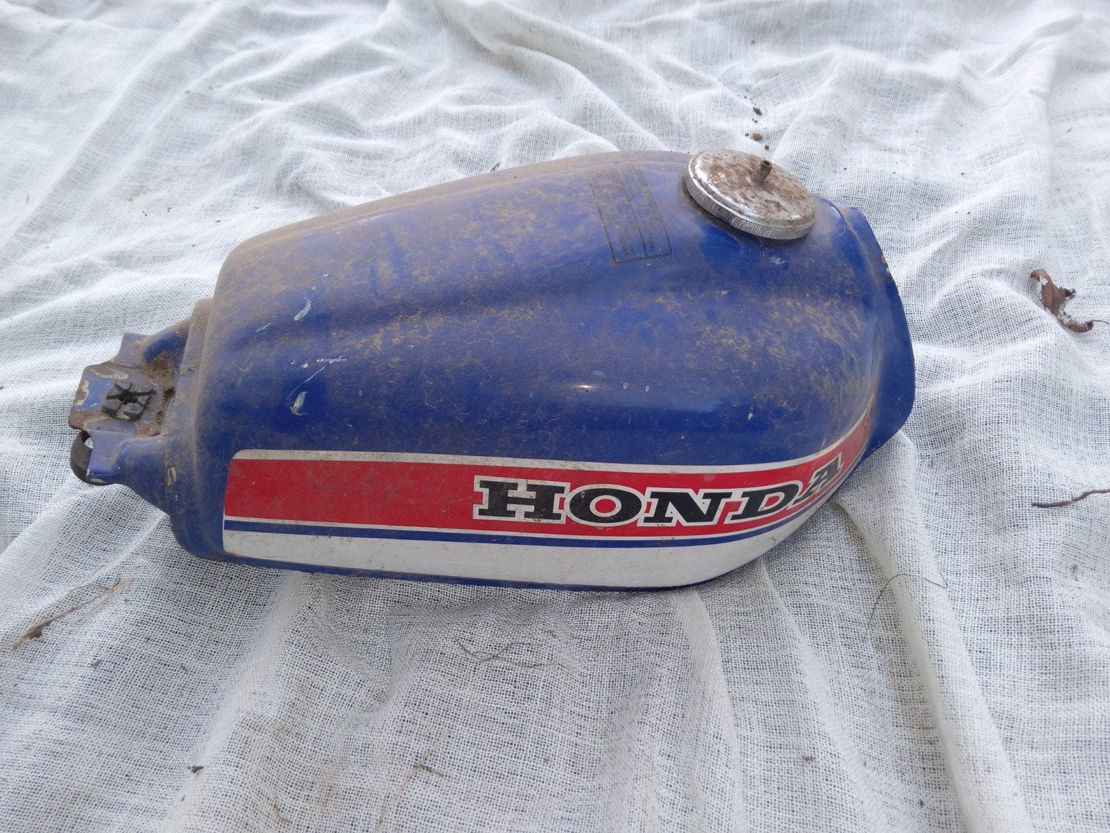 Honda benzinetank, Fietsen en Brommers, Ophalen, Gebruikt, Tank