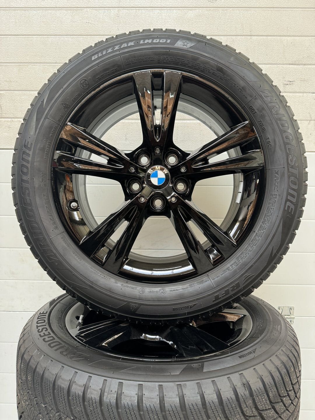 17’’ BMW X1 F48 X2 F39 VELGEN WINTERBANDEN ORIG RFT ST 385, Auto-onderdelen, Gebruikt, -, -, Banden en Velgen