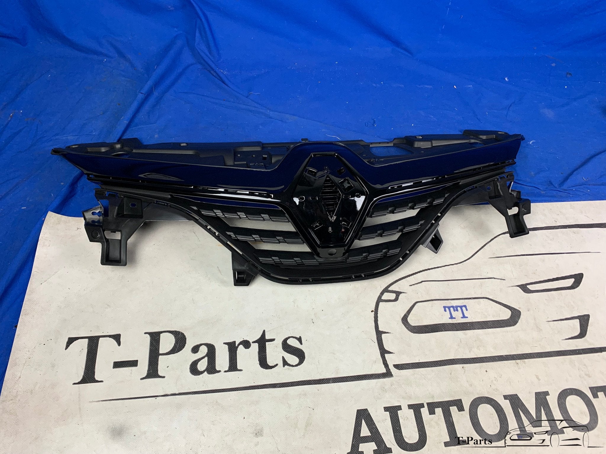 Renault clio 5 grille rooster voorbumper 2019+ camera Grill, Auto-onderdelen, Info@fabrikant.eu, Fabrikant BV, Renault, Nieuw