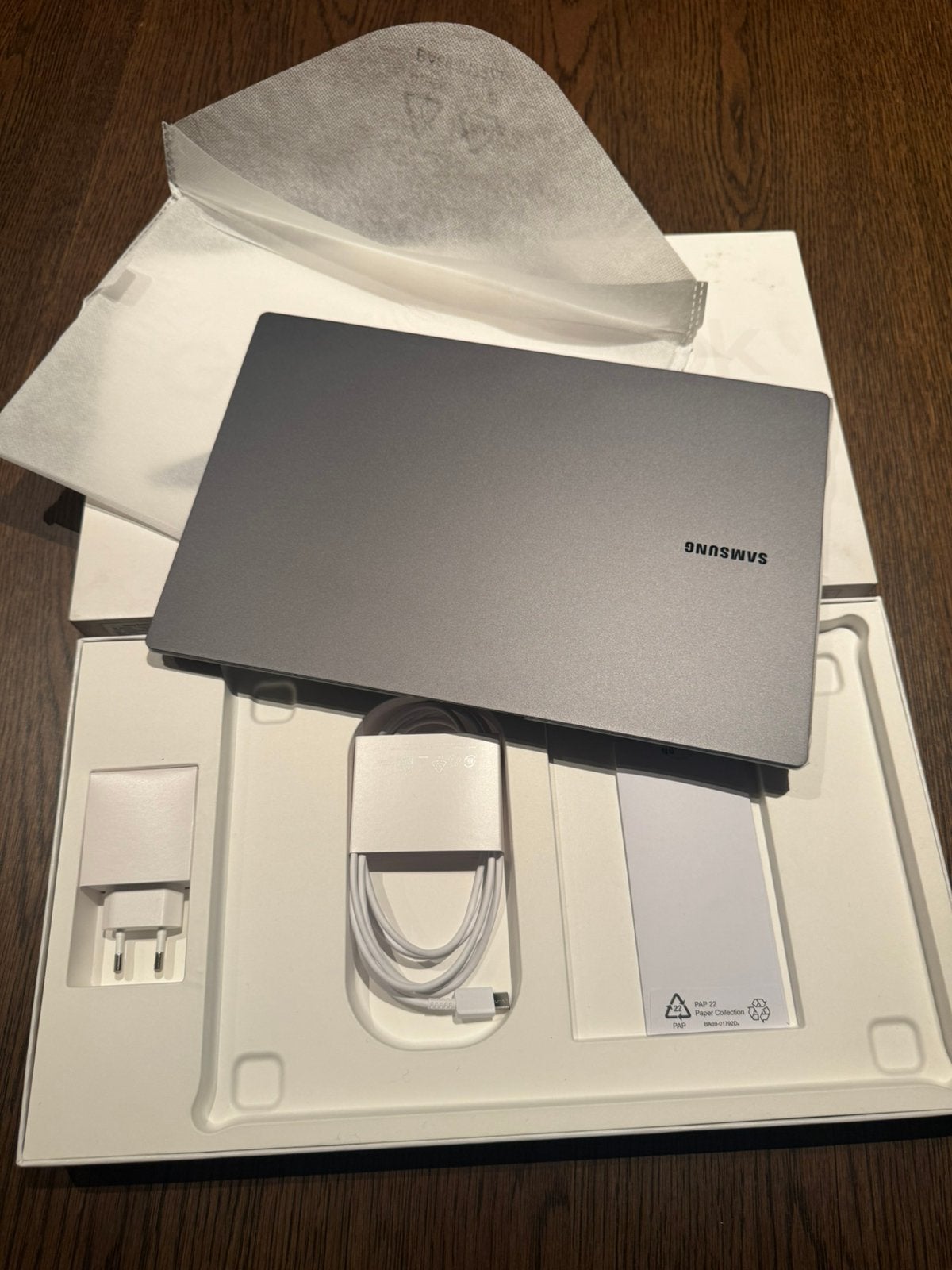Samsung Galaxy Book2 Pro - Core i7 - 16GB - 512GB - NIEUW, Ophalen of Verzenden, Zo goed als nieuw, Azerty, SSD