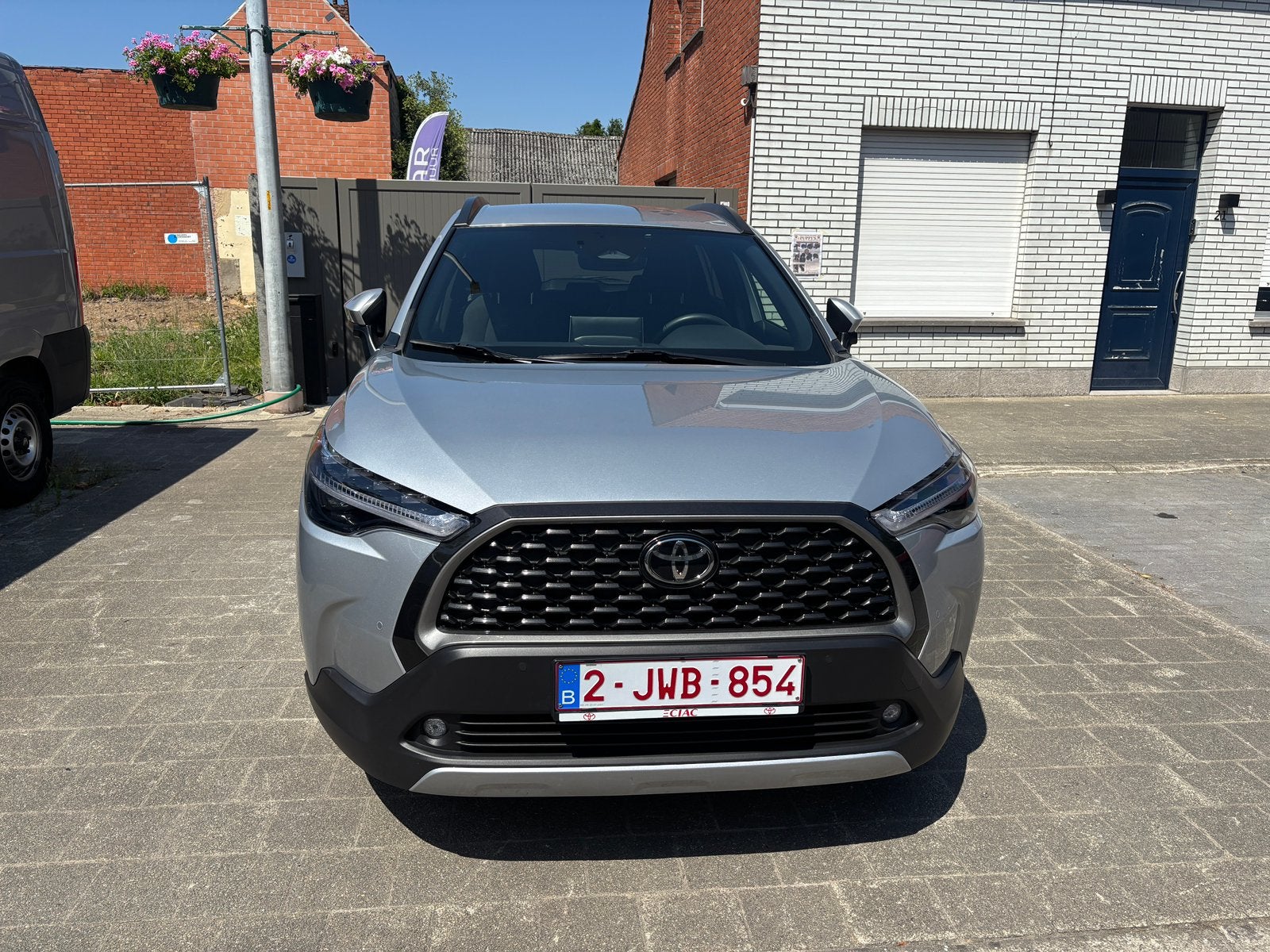 Toyota Corolla Cross 1.8 Hybrid – 2025-Zuinig, Ruim& Hybride, Euro 6, 4 cilinders, 72 kW, Lichtsensor