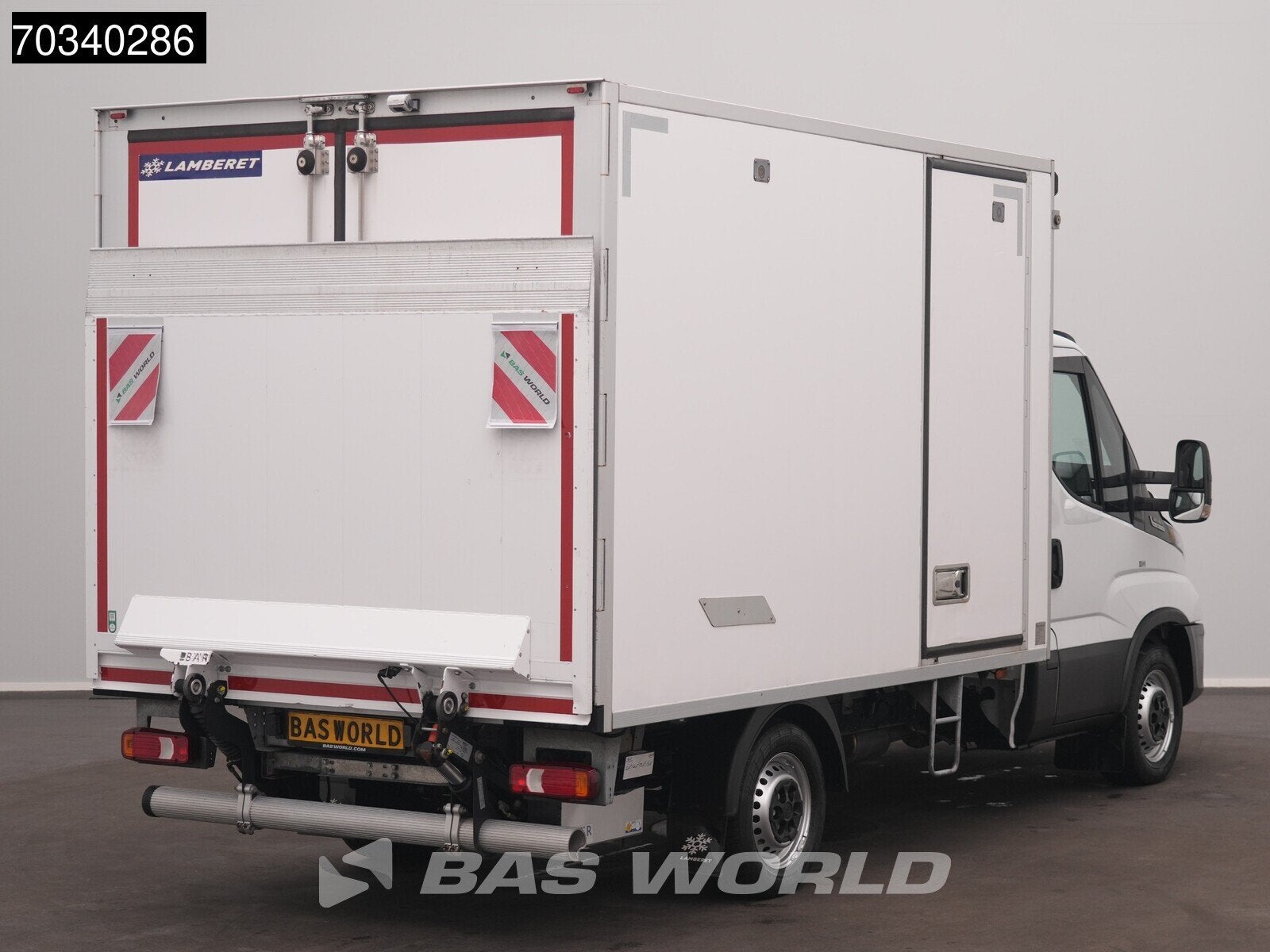 Iveco Daily 35S16 Automaat Laadklep Koel/Vrieswagen Carrier, Automaat, Stof, Gebruikt, Euro 6