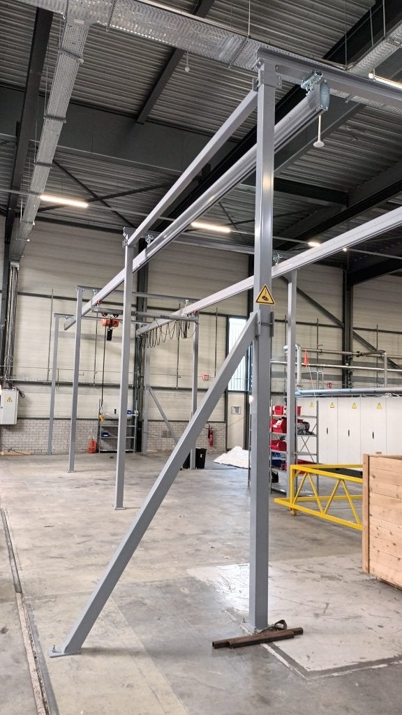 Erikkila portaalkraan met Hitachi takel, Doe-het-zelf en Bouw, Ophalen, Nieuw, Handmatig