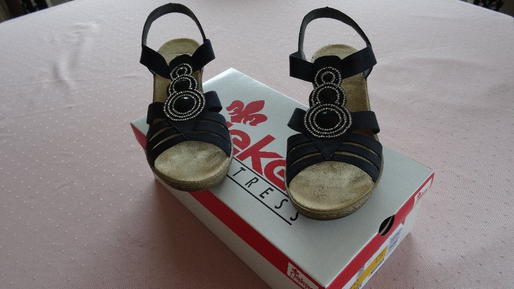 SANDALES RIEKER TAILLE 38, Enlèvement ou Envoi, Comme neuf, Bleu, Sandales et Mûles